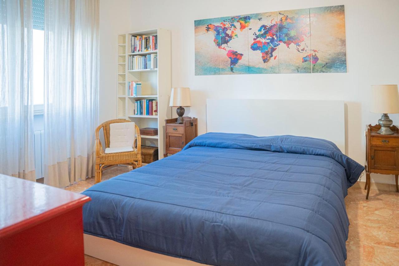 076 - Casa La Libreria, Centro Citta Di Chiavari, 500 Metri Da Mare E Spiagge - 2 Camere Da Letto Buitenkant foto